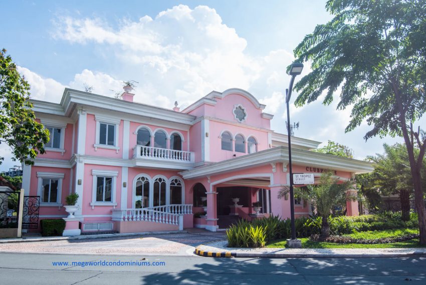 Clubhouse-in-Mckinley-West-Village-Lot-For-Sale-in-Fort-Bonifacio