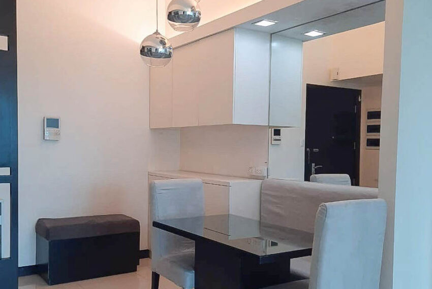 8FTR-2BR-Condo-for-Sale-5-of-10
