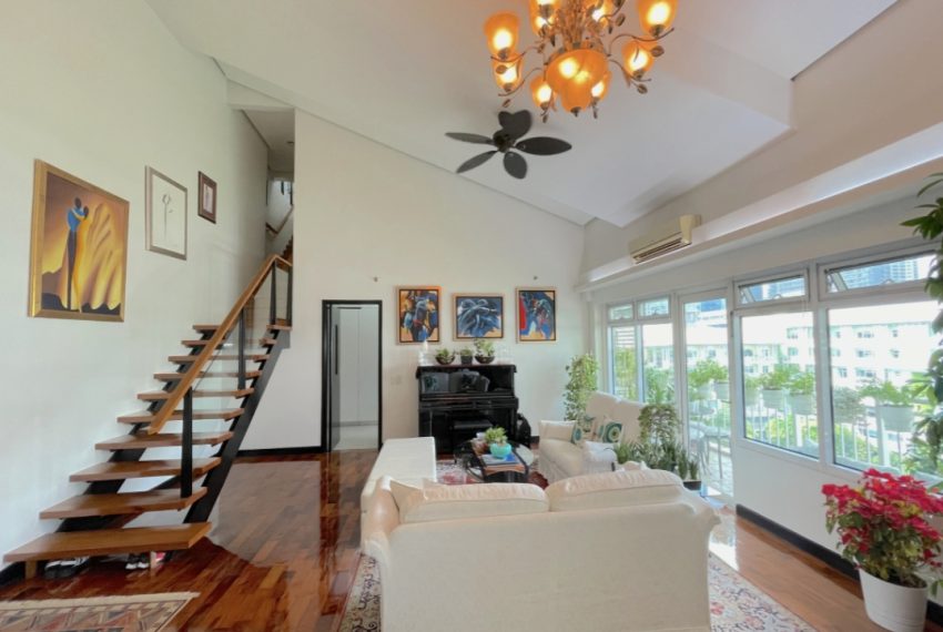 Screenshot_20251109_222024_Top Realty